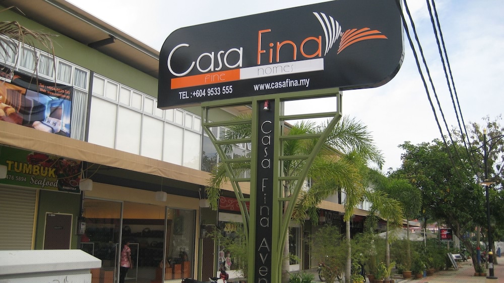 Casa Fina Fine Homes 12/66