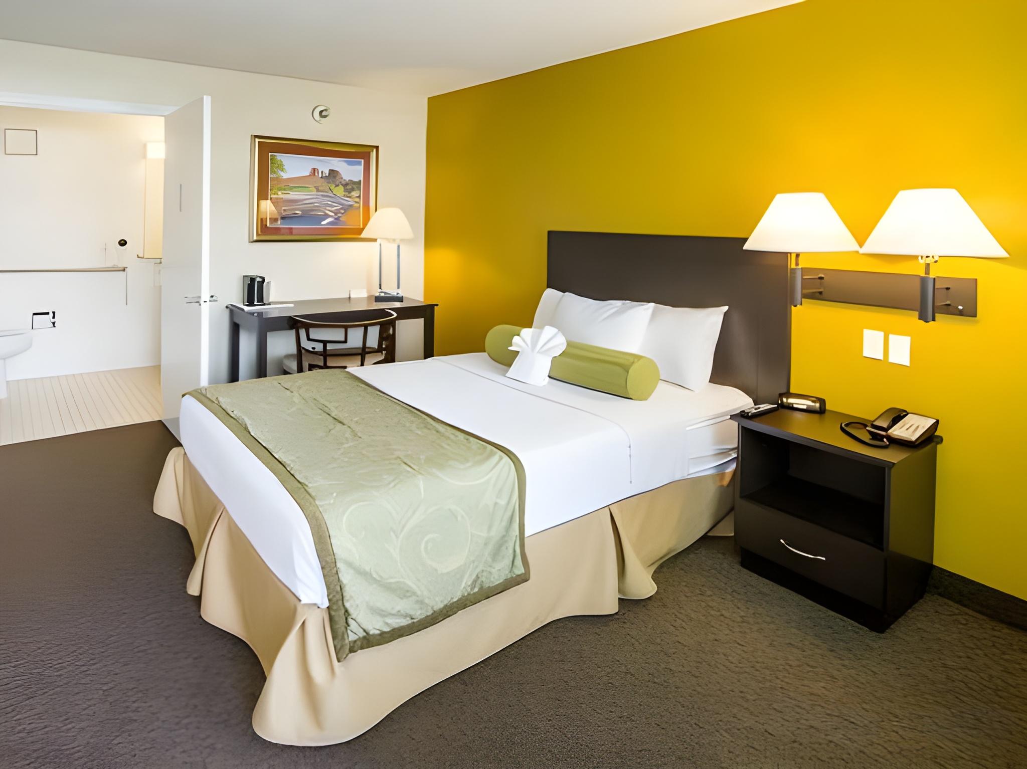 ROOM, DOUBLE BED, ACCESSIBLE