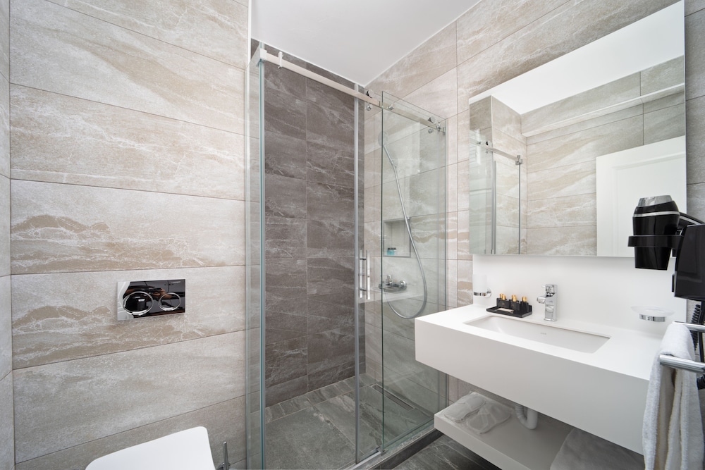Nish Suite Atasehir 36/37