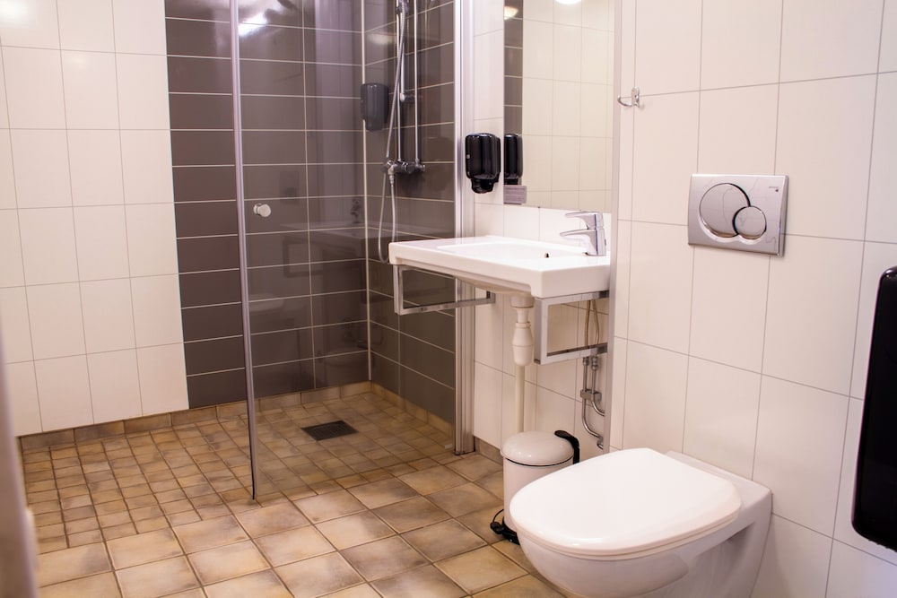 Fast Hotel Svolvaer - Self Service Check In 66/70