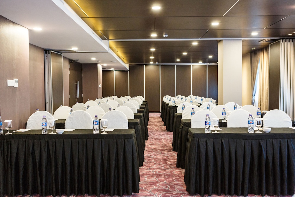 Asialink Easy by Prasanthi Hotel 60/66
