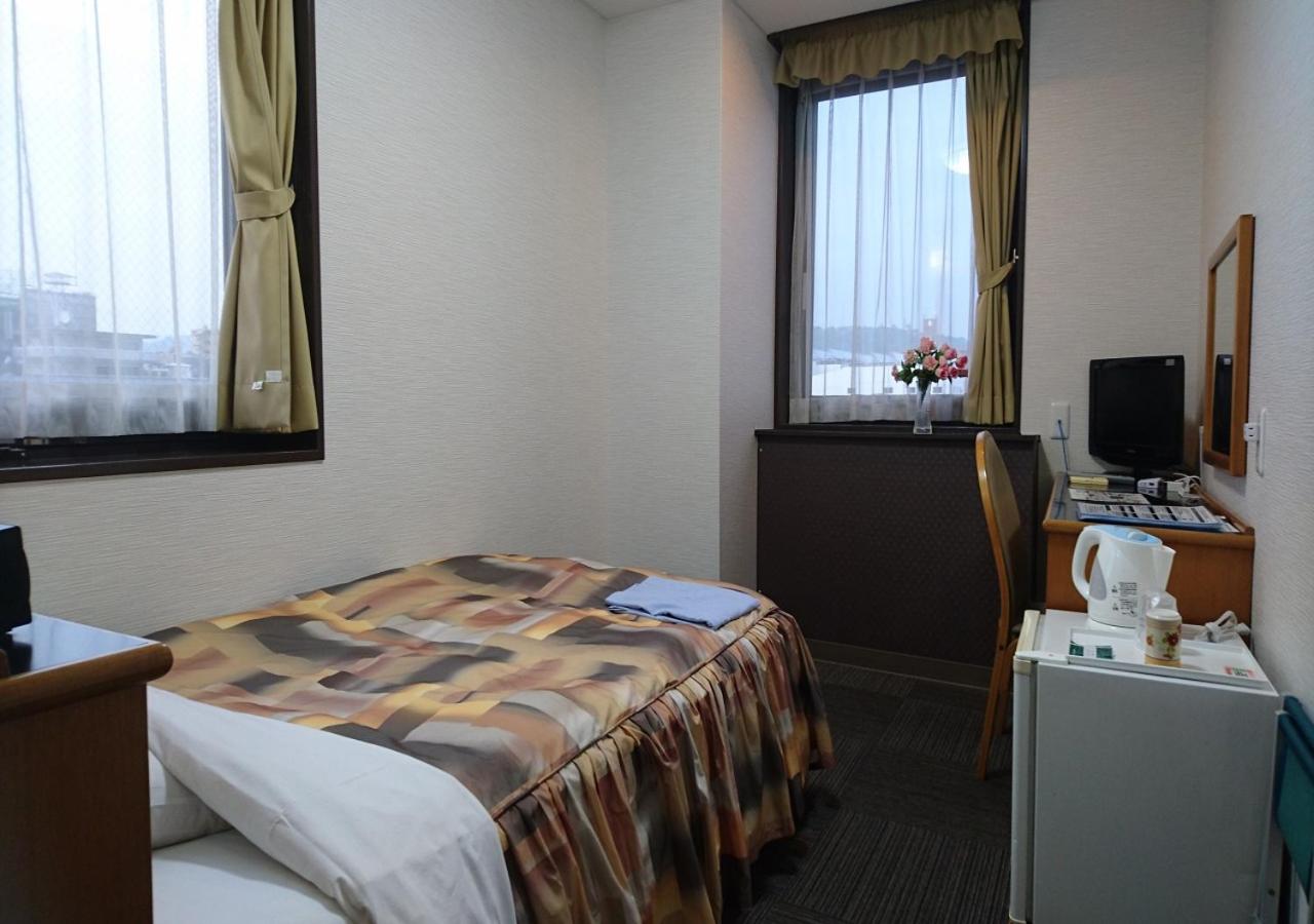 Terminal Hotel Matsuyama 12/36