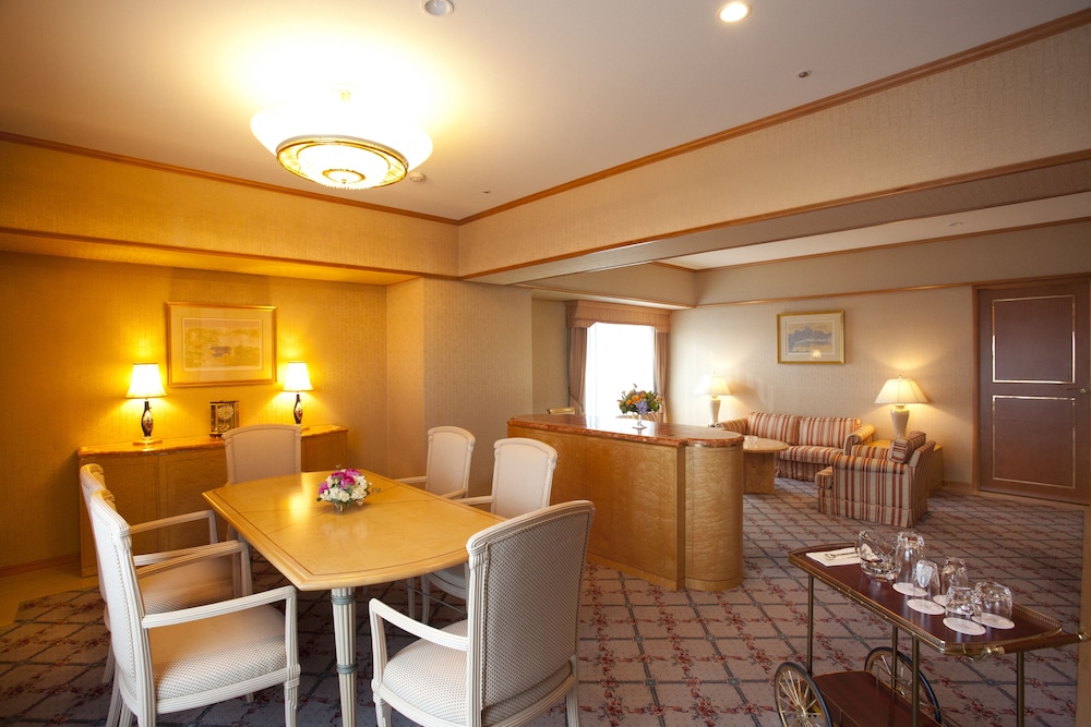 Rembrandt Hotel Oita Formerly Oita Toyo Hotel 57/60