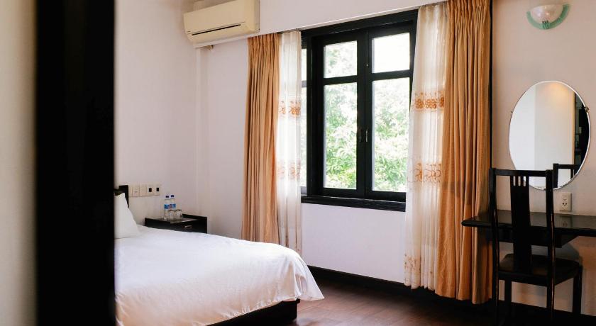 Song Huong Hotel 27/68