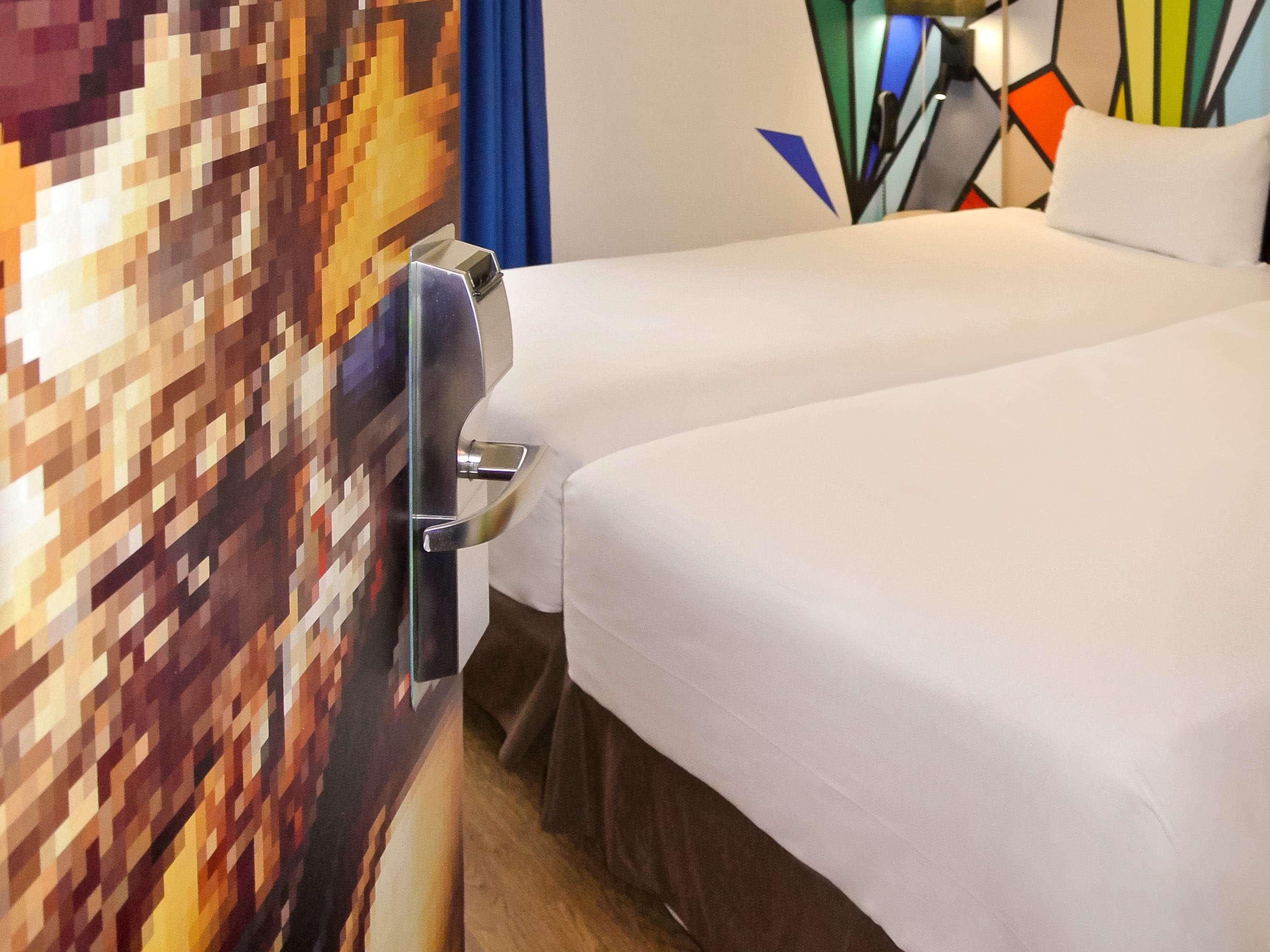 Room, Double Bed