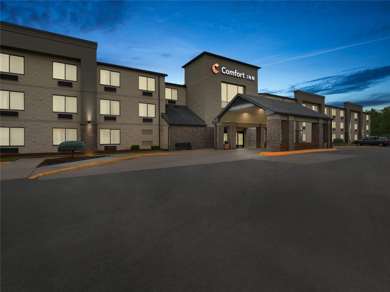 Comfort Inn Metro Airport 2/22