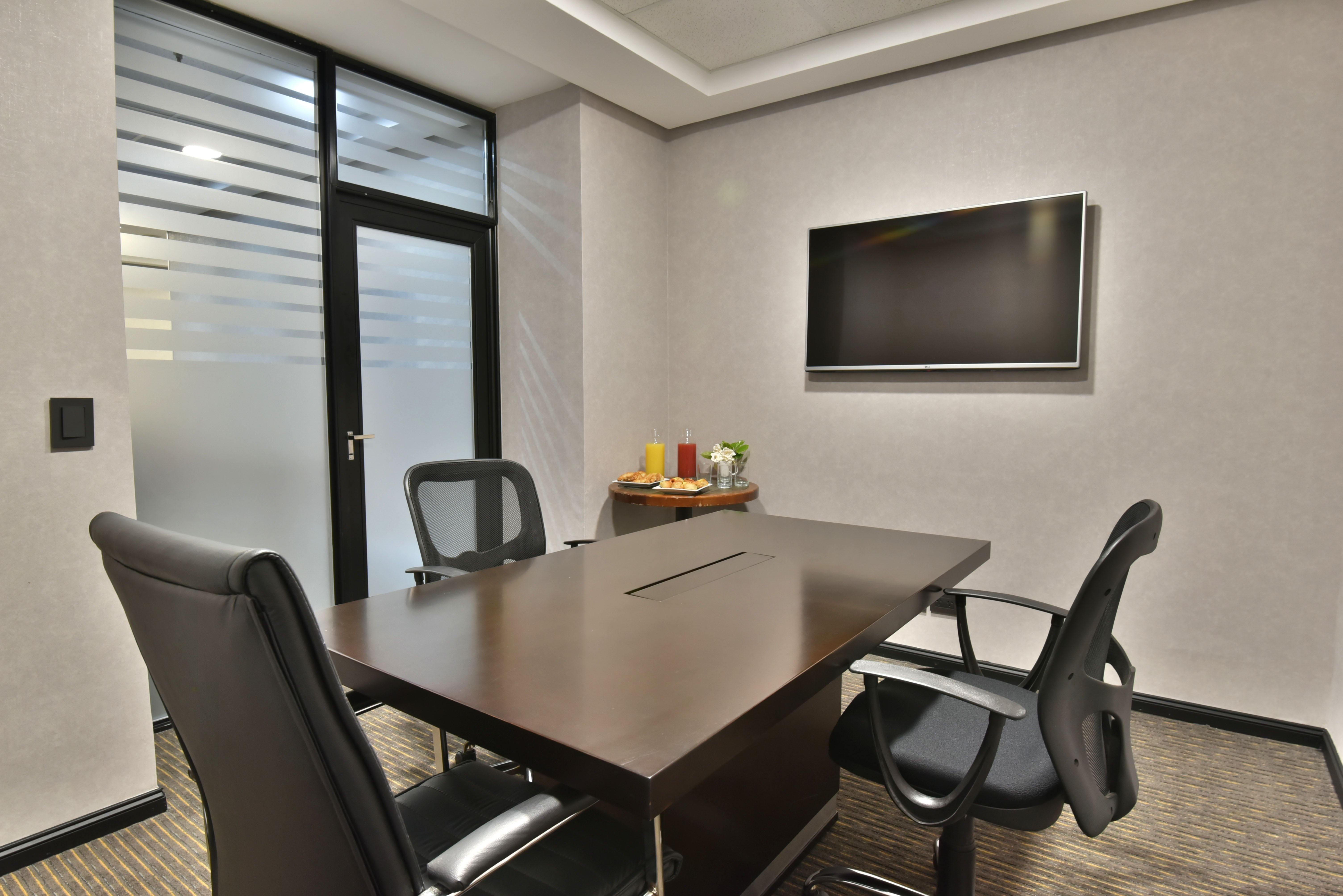 Holiday Inn Express Puerto Madero 30/38