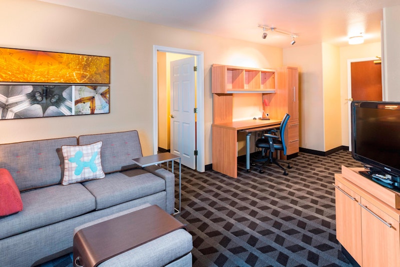 Towneplace Suites Atlanta Kennesaw 4/10