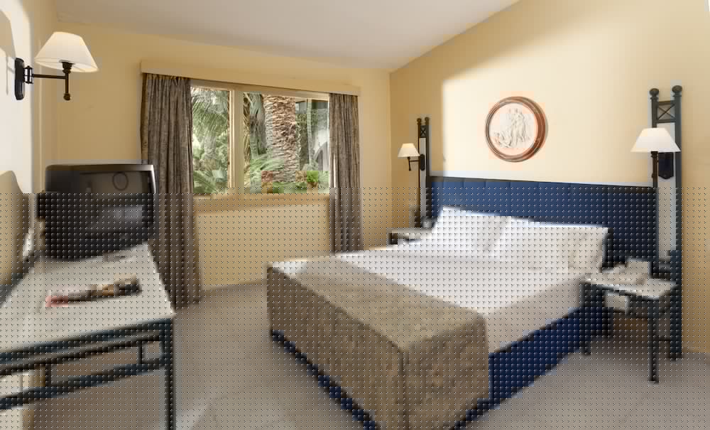 Hotel Parque San Antonio 28/75
