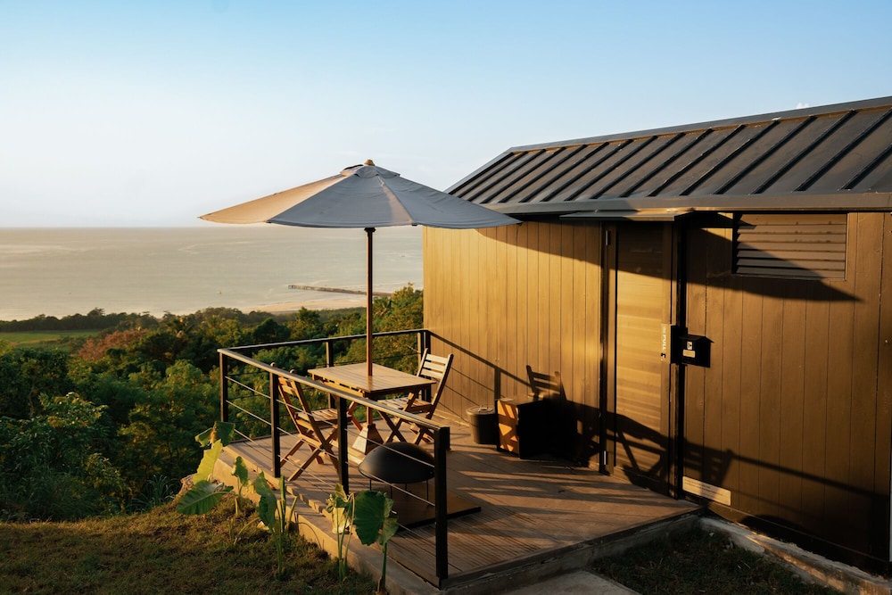 Bobocabin Umarato Sumba 38/44