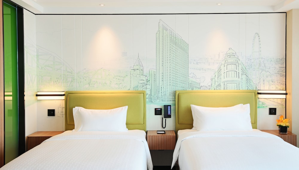 Room at Hampton by Hilton Zhongshan Nanlang, ZHONGSHAN