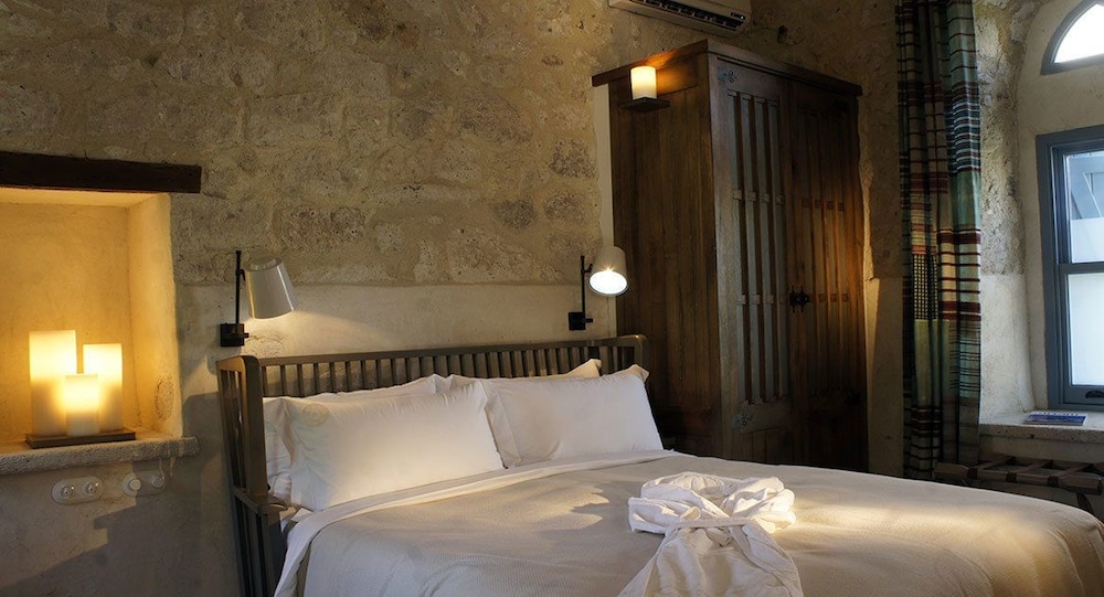 1 BEDROOM, CLASSIC, DOUBLE BED