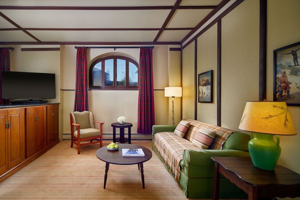 Fairmont Le Chateau Montebello 53/74