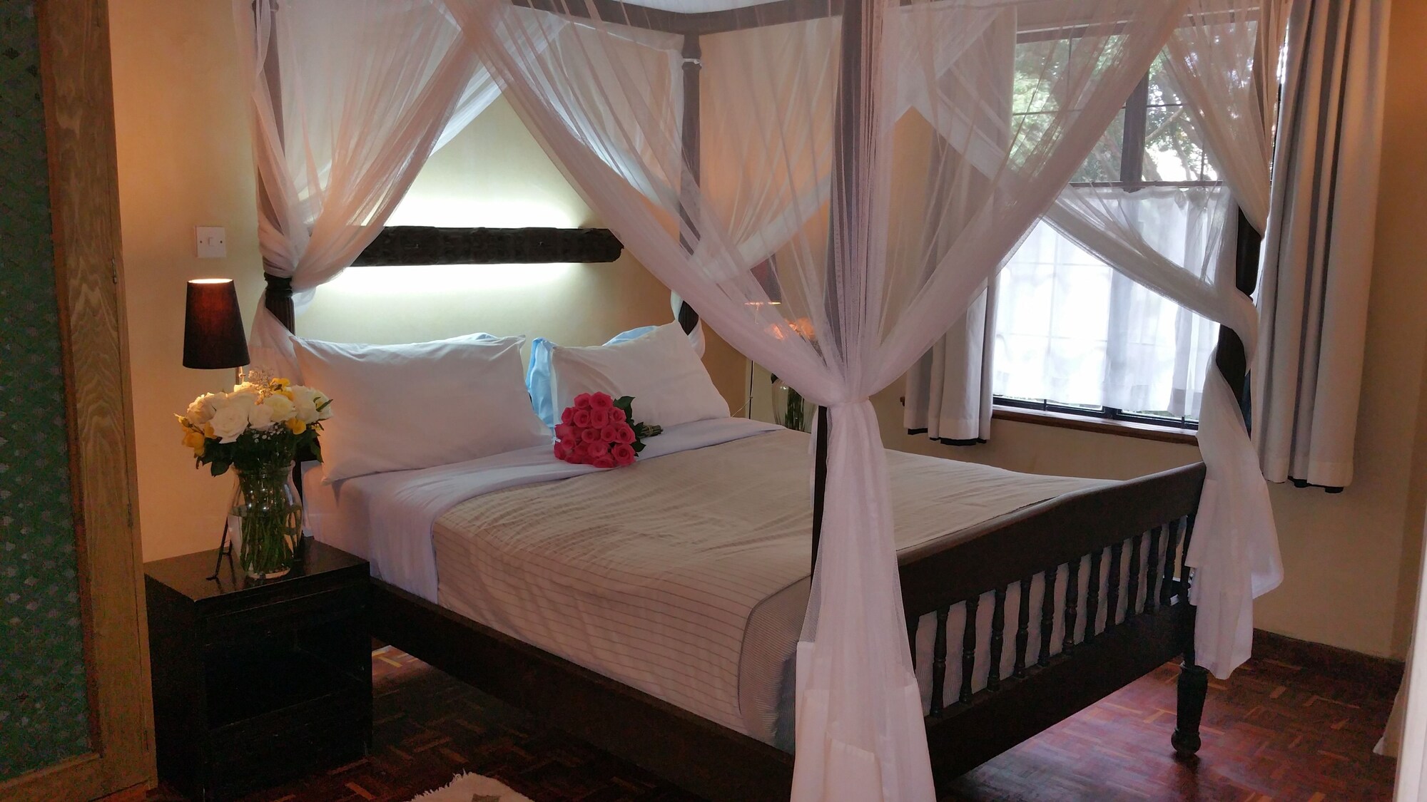 2 BEDROOMS, SUPERIOR, APARTMENT