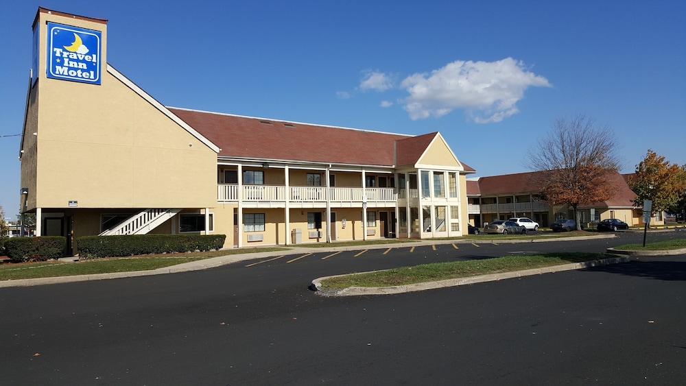 Travel Inn Motel 3/50