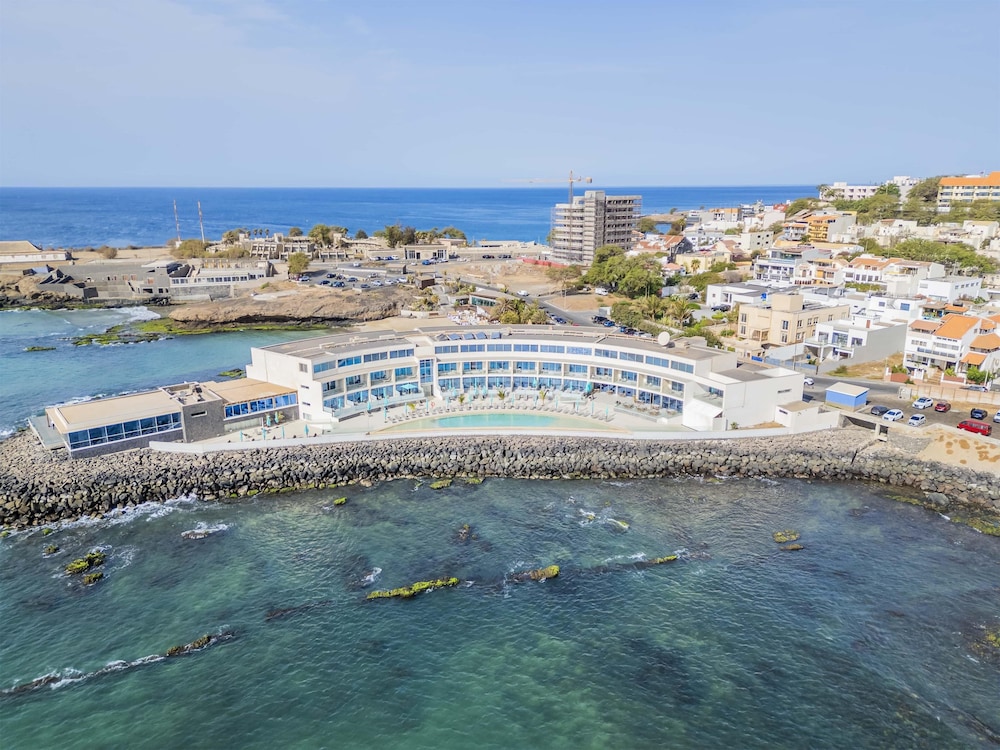 Barcelo Praia Cape Verde 46/50