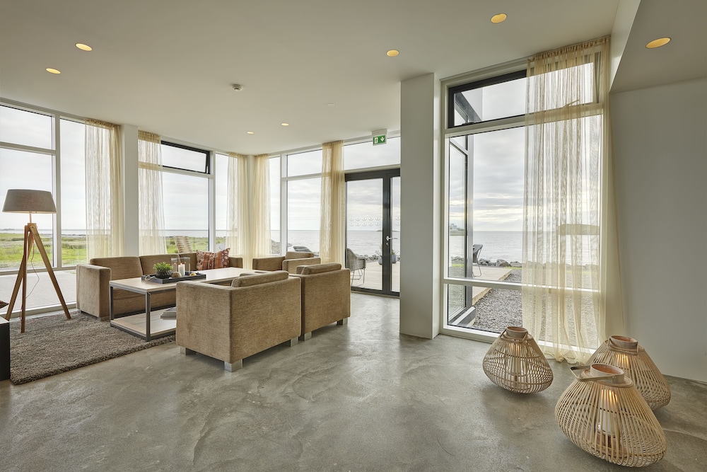Hofn - Berjaya Iceland Hotels 4/24