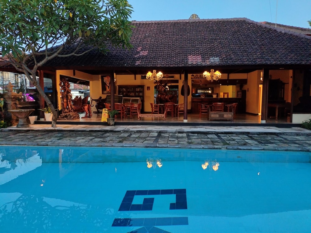 Hotel Kumala Bali (Grand Kumala) 6/62