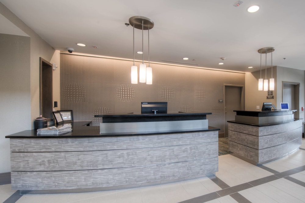 Residence Inn Charlotte Airport 6/40