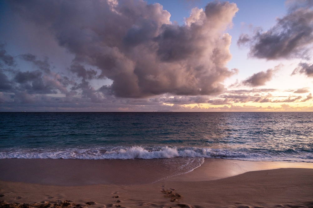 Sapphire Beach Club and Resort 40/50