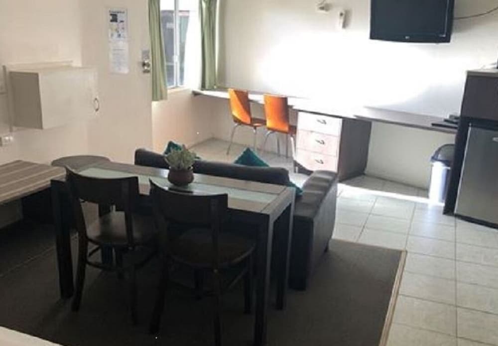 Coral Sands Motel 23/32