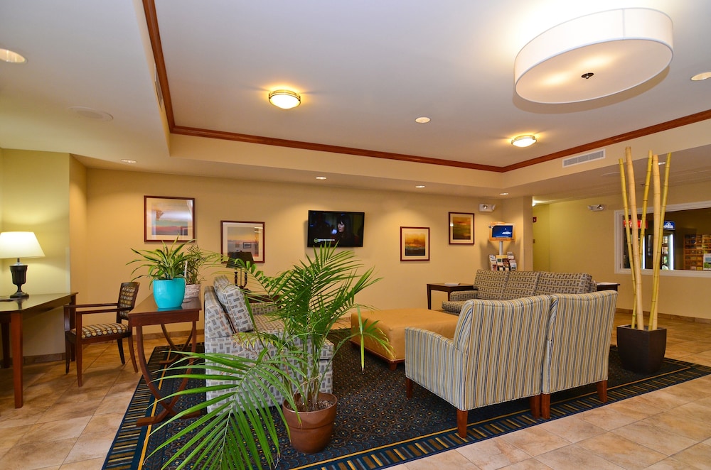 Candlewood Suites Chambersburg 10/63