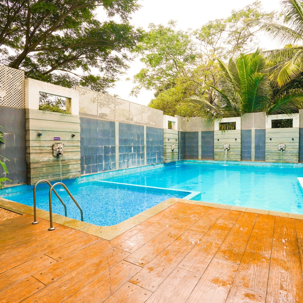 BloomSuites Electronics City (ex. Golden Tulip Hotel Bangalore Electronic City) photo4