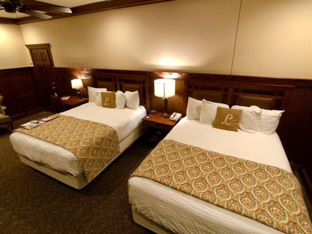 غرفة بسريرين كوين، The Lodge at Cloudcroft 2/2
