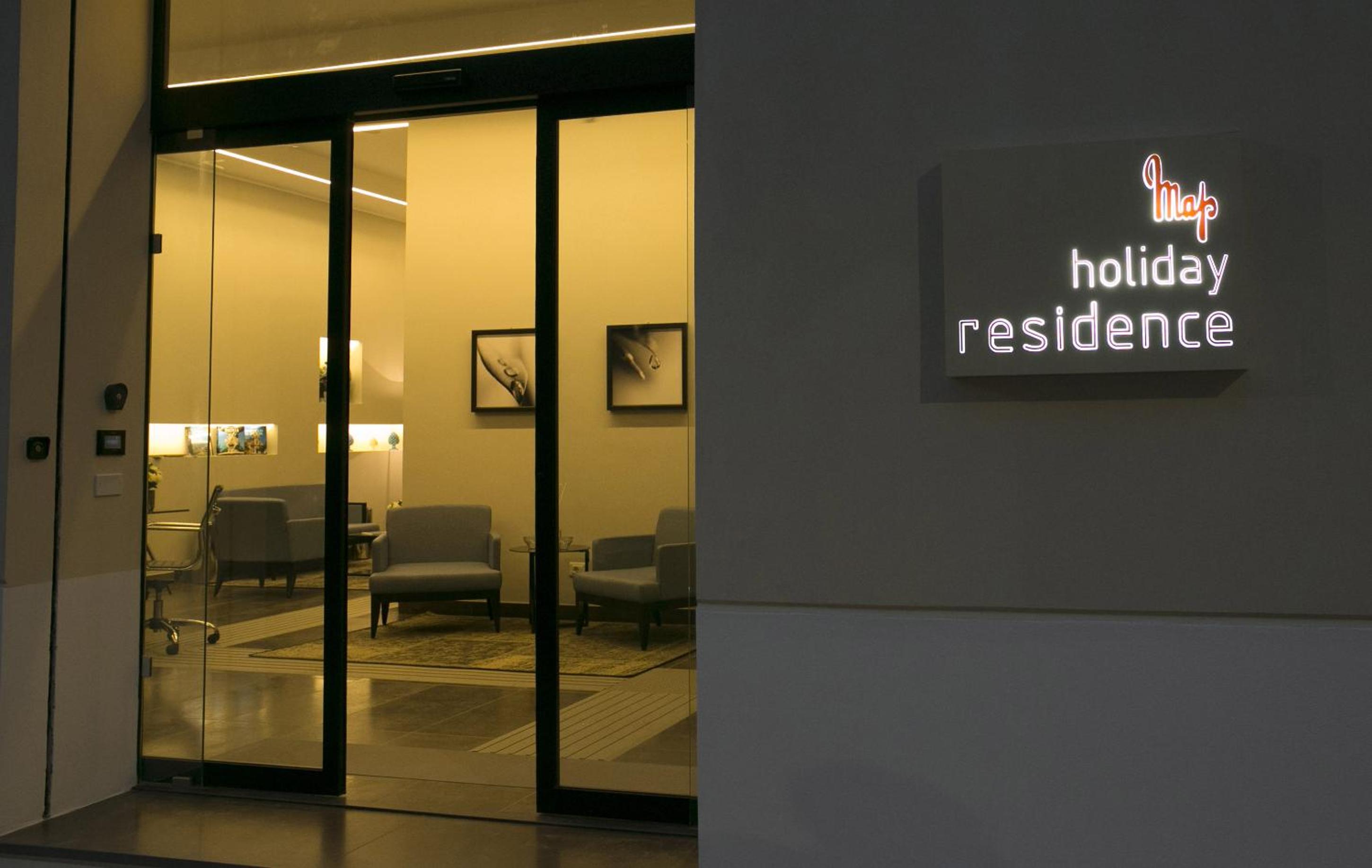 Map Holiday Residence 15/50