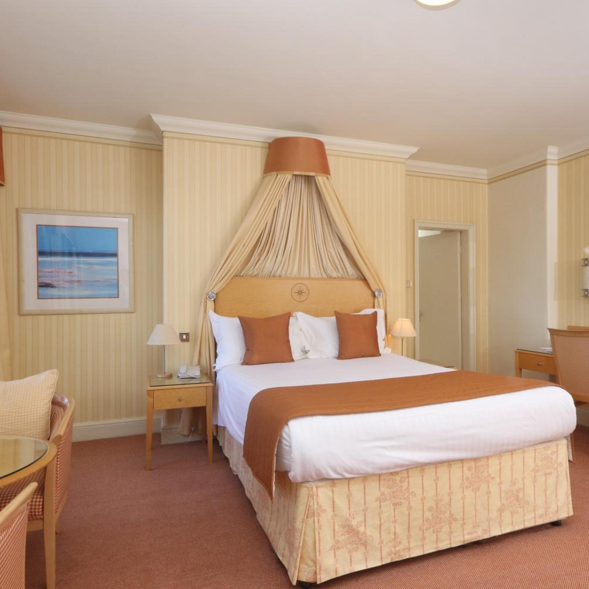 Superior, Double Bed, Sea View