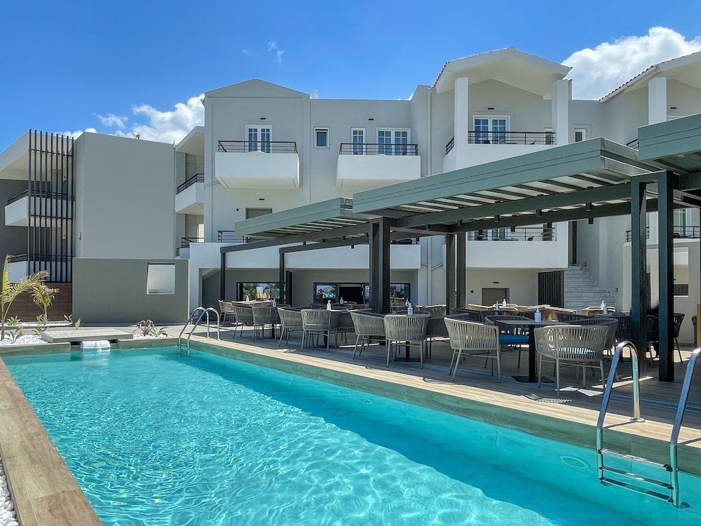 Mare Blue and Suites 21/26