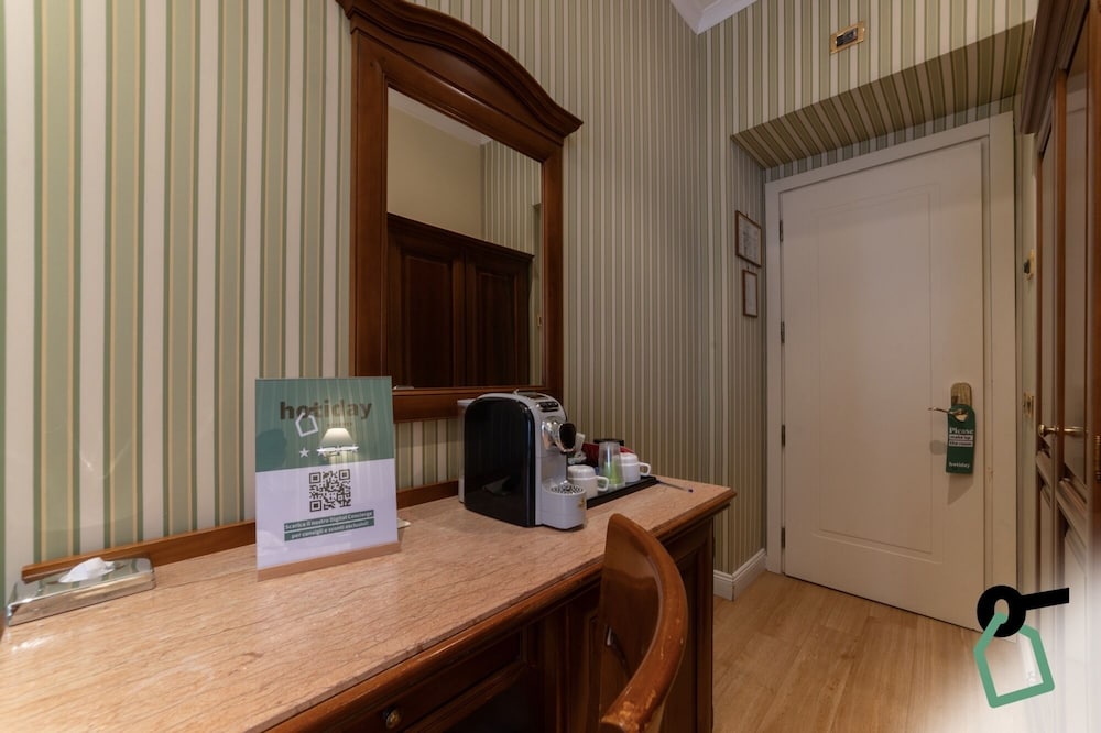 HOTIDAY Room Collection - Roma Porta Pia 40/50