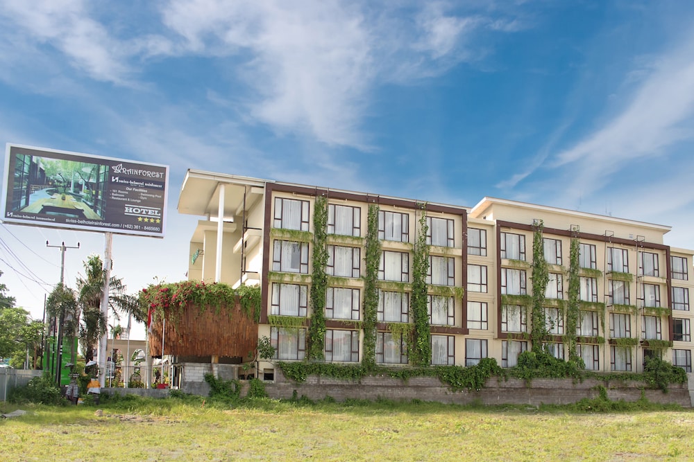 Swiss Belhotel Rainforest in Denpasar Barat