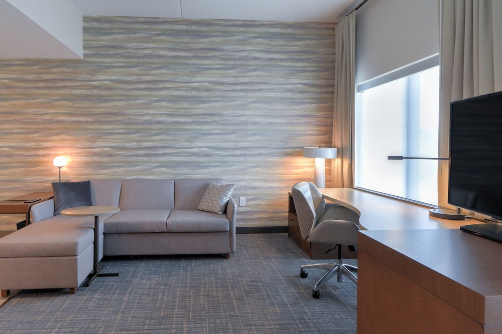 Residence Inn by Marriott Pigeon Forge 25/50