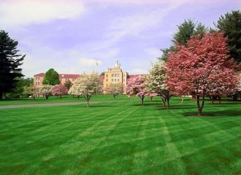 Bolger Center 48/51