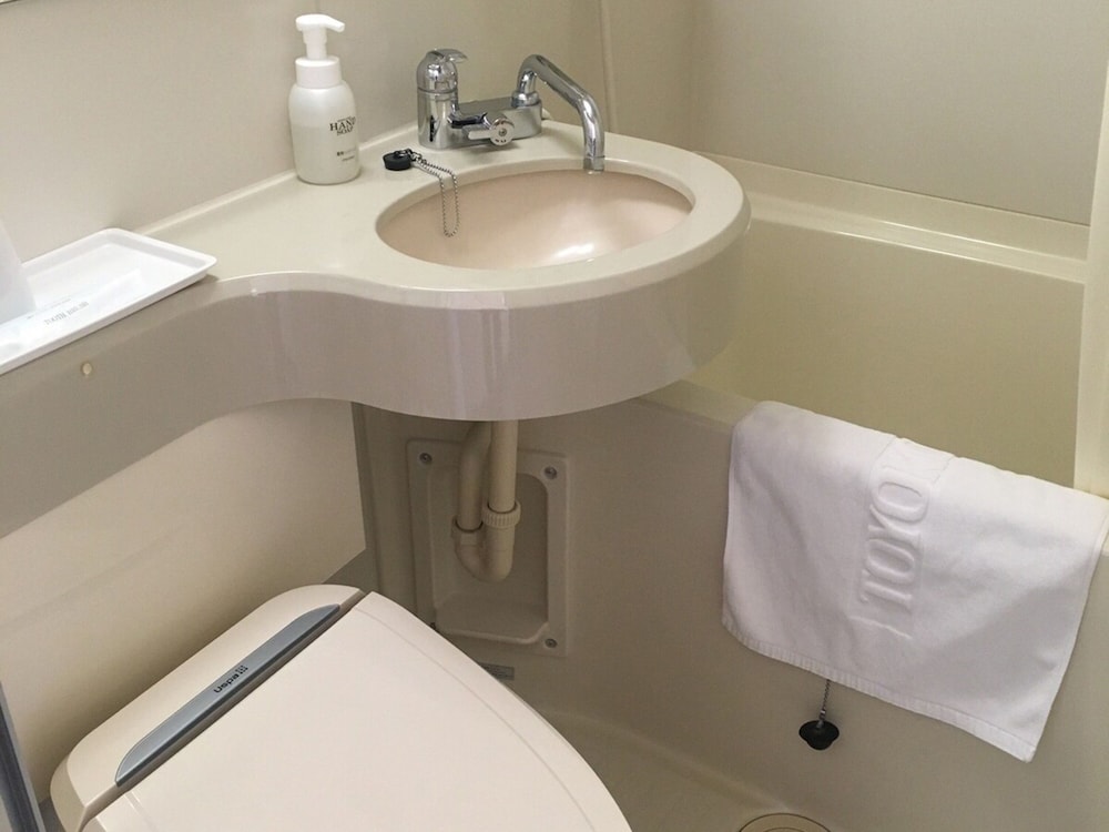 Toyoko Inn Tsushima Izuhara 7/58