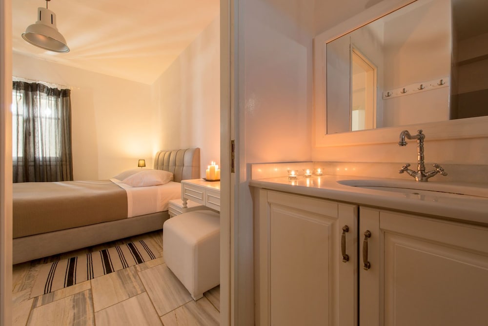 STAGONES LUXURY VILLAS 15/50