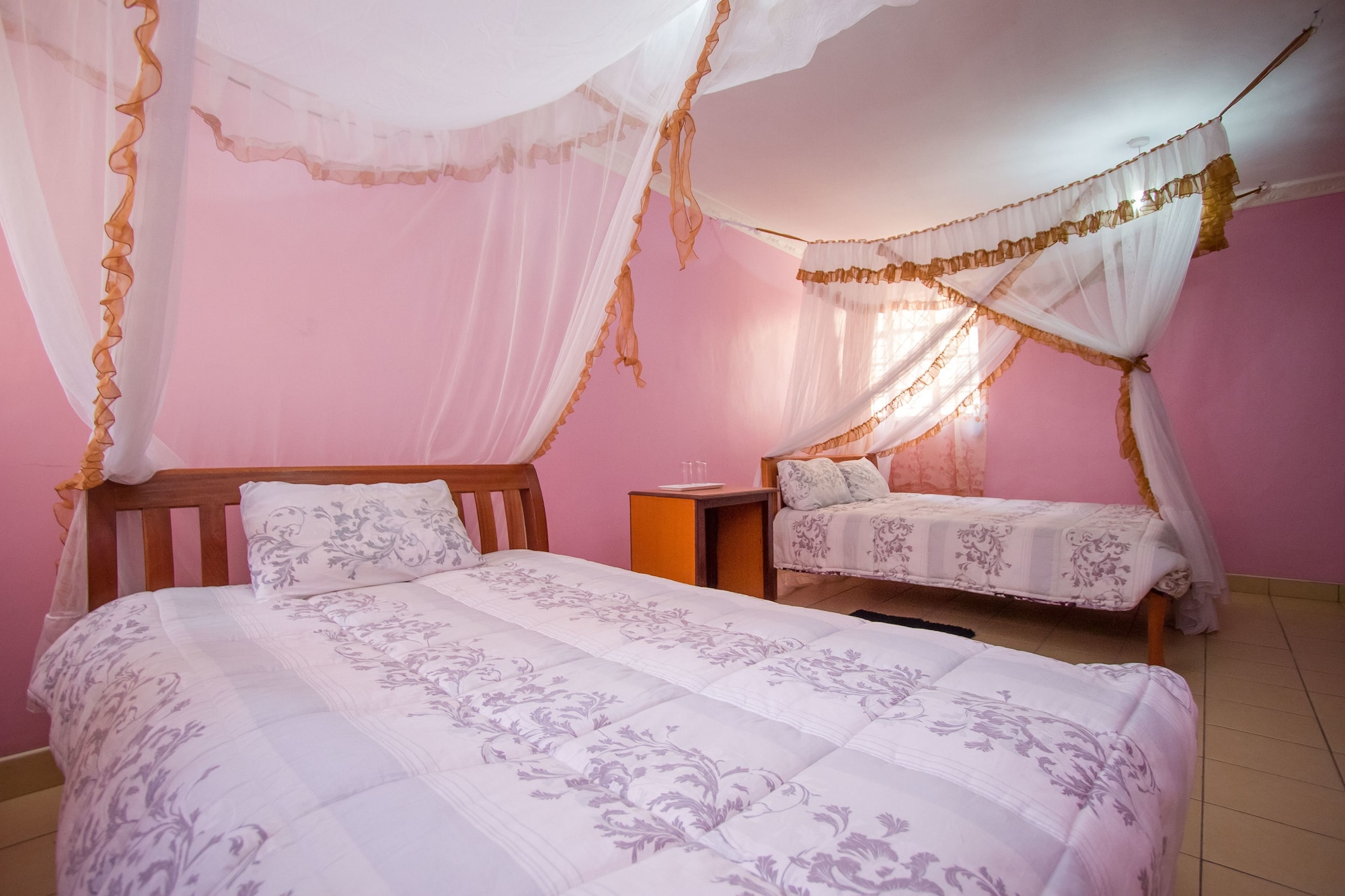 STANDARD, DOUBLE OR TWIN BED