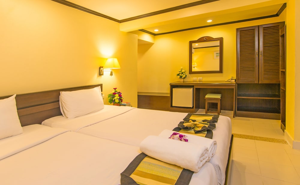 Krabi City Seaview Hotel 10/50