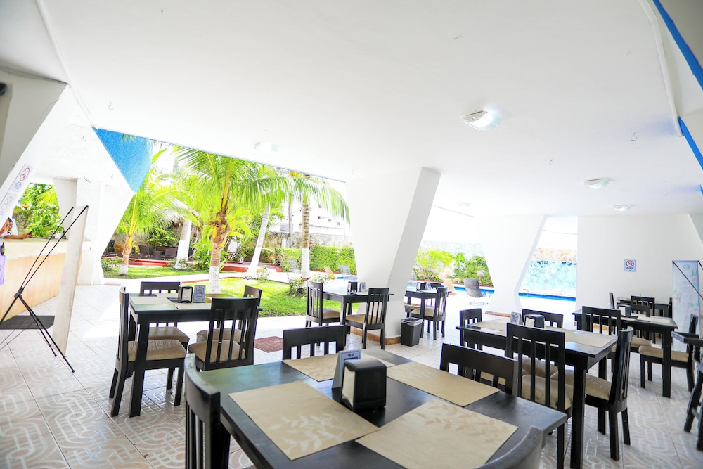 CARIBE INTERNACIONAL CANCUN 44/71