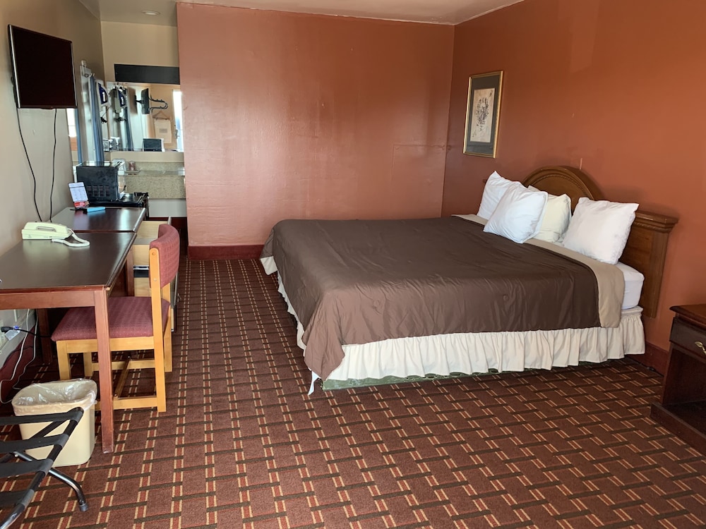 Motel6 Greenville, NC – ECU-Medical Center 27/59