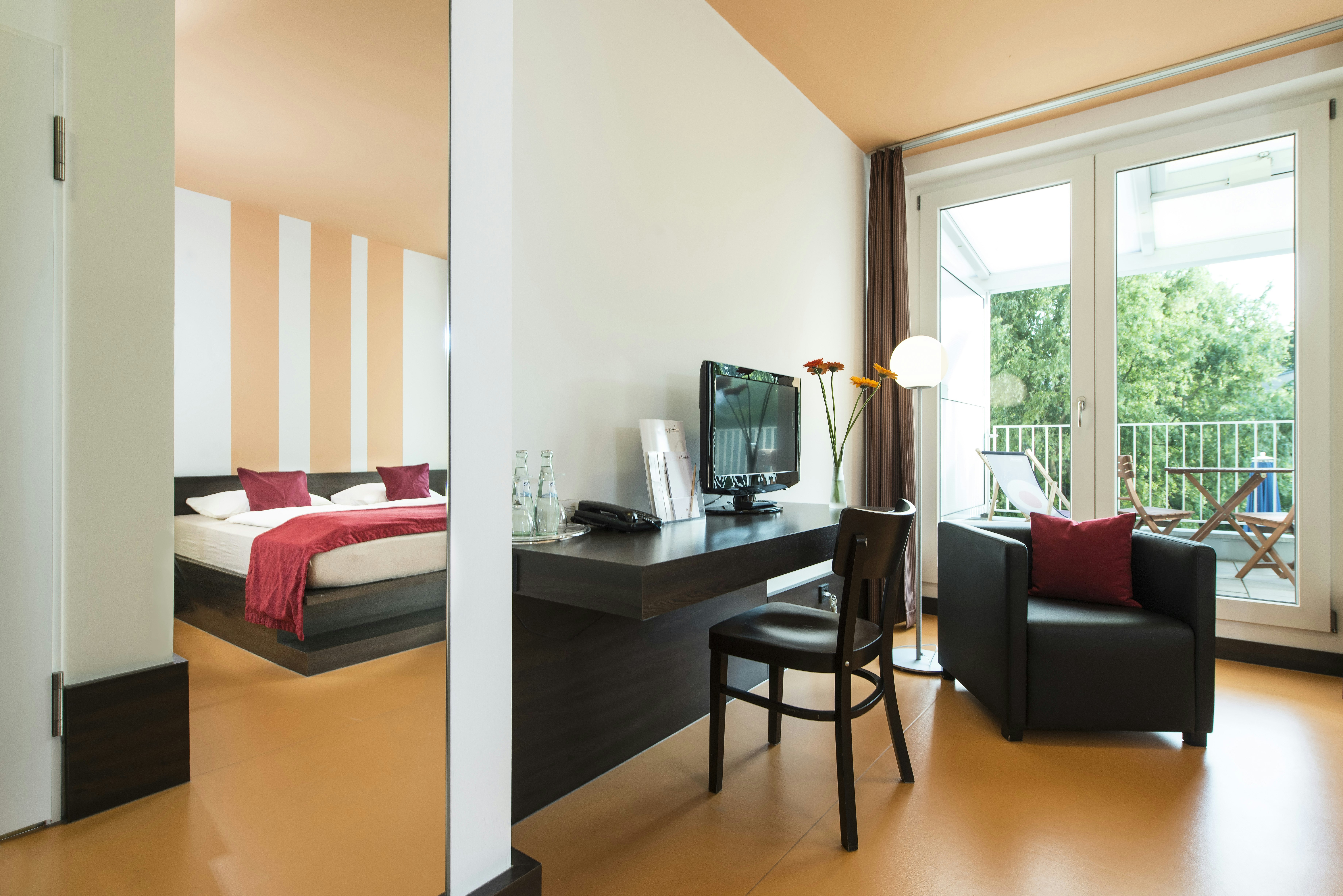 TOP EMBRACE Hotel Grenzfal 8/24