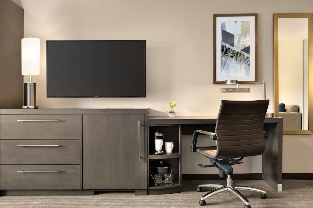 Hyatt Place Fort Lee / George Washington Bridge 25/31