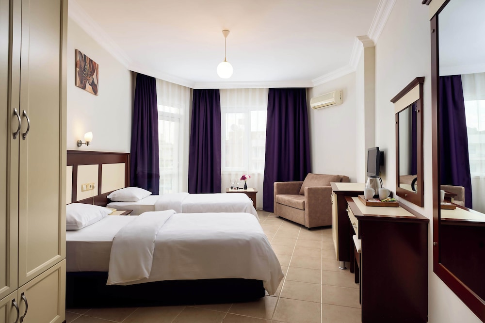Kaila City Hotel 27/62