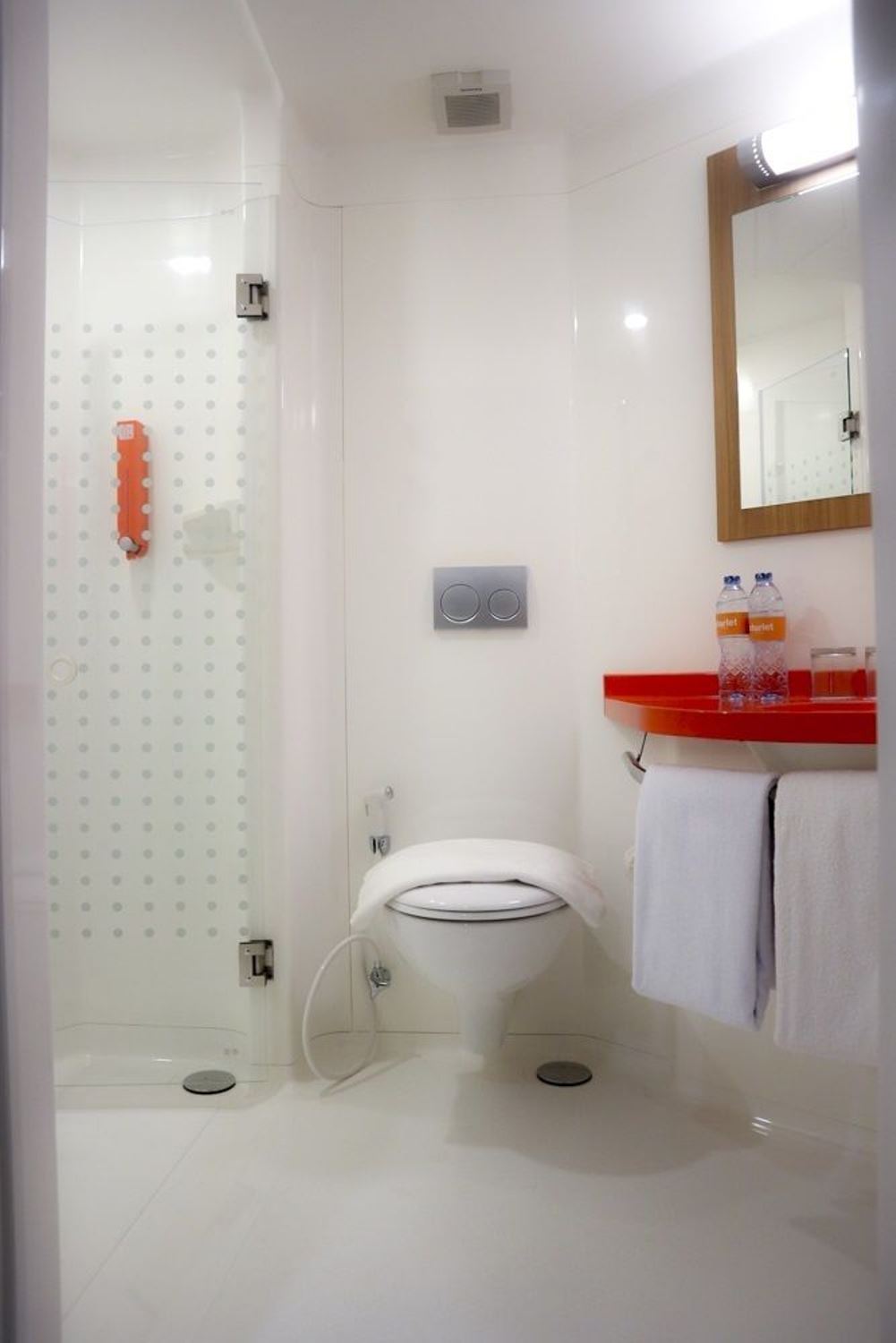 Starlet Hotel Serpong 23/25