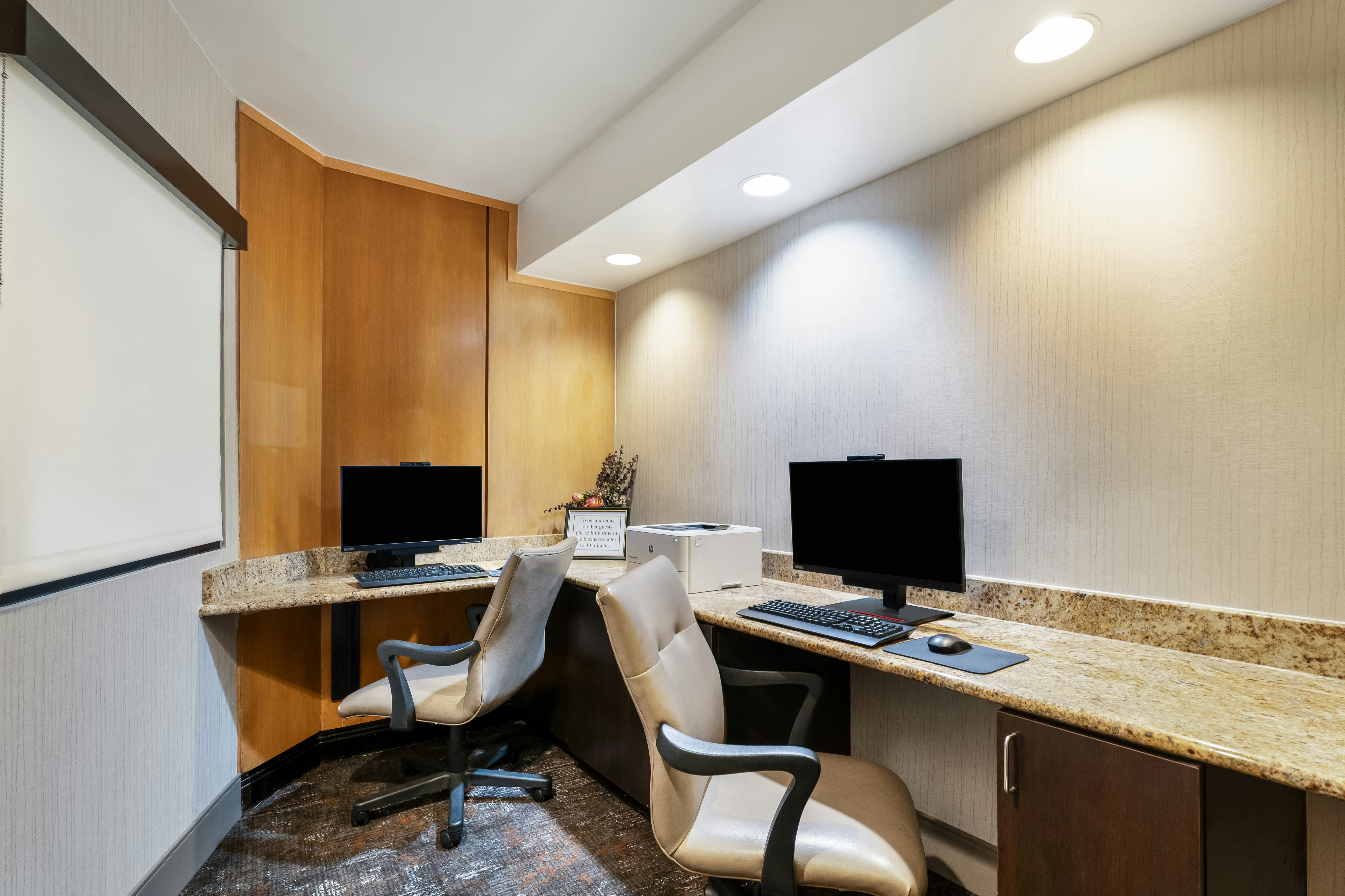 DoubleTree Suites by Hilton Raleigh - Durham 65/82
