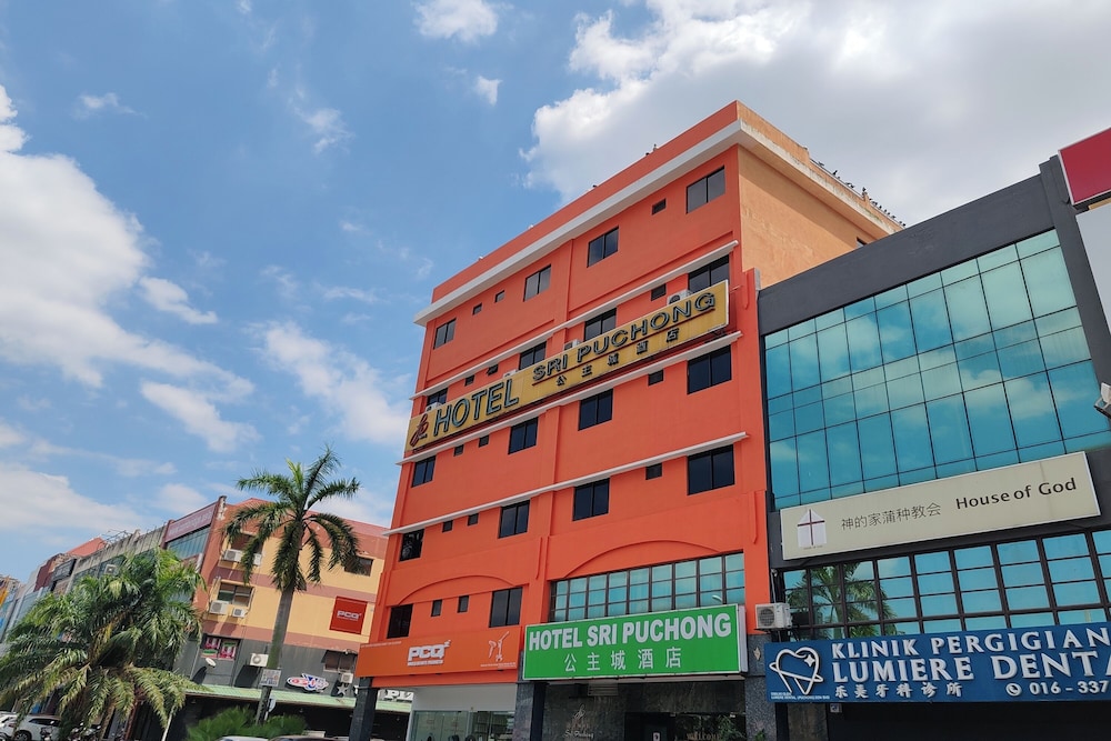 Hotel Sri Puchong 2/43