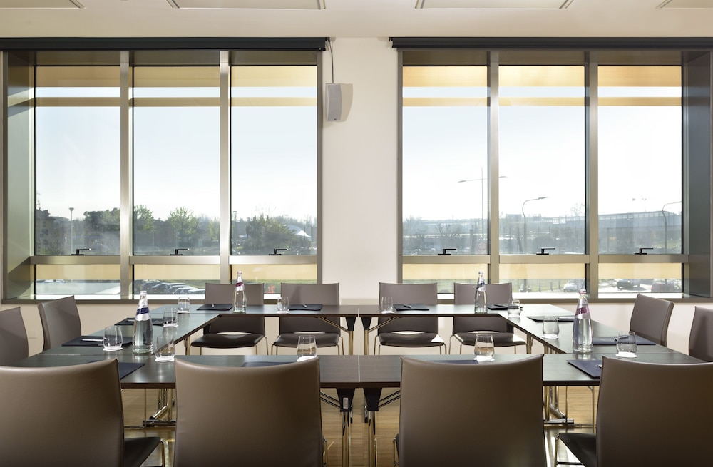 Unahotels San Vitale Bologna 42/54
