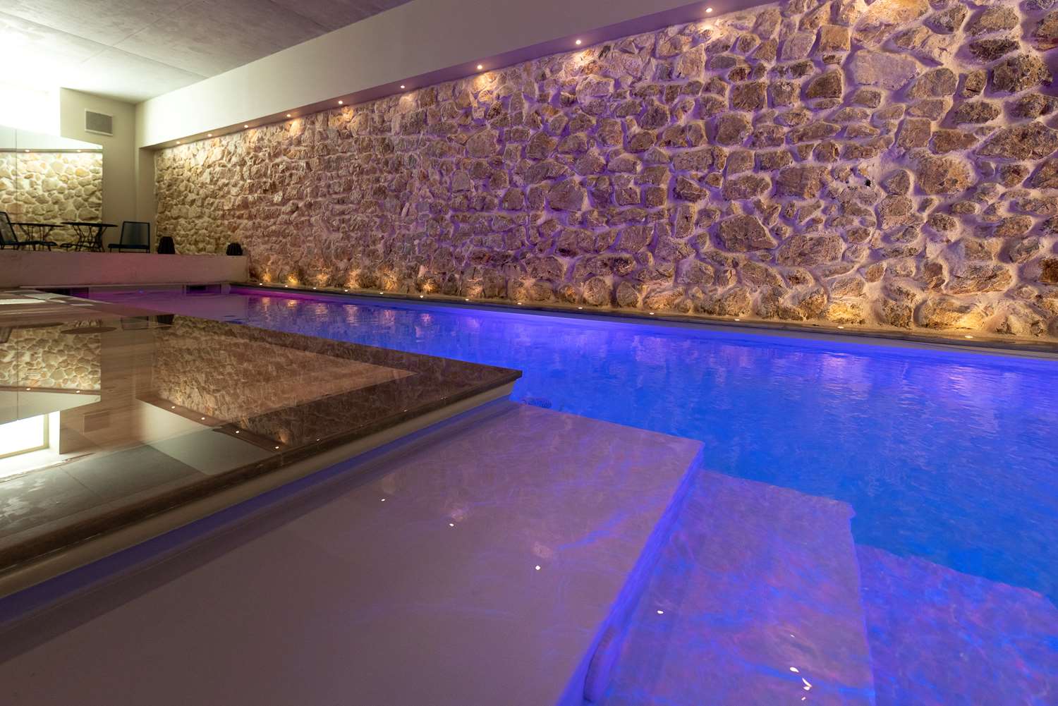 Best Western Plus Hotel La Joliette 56/57