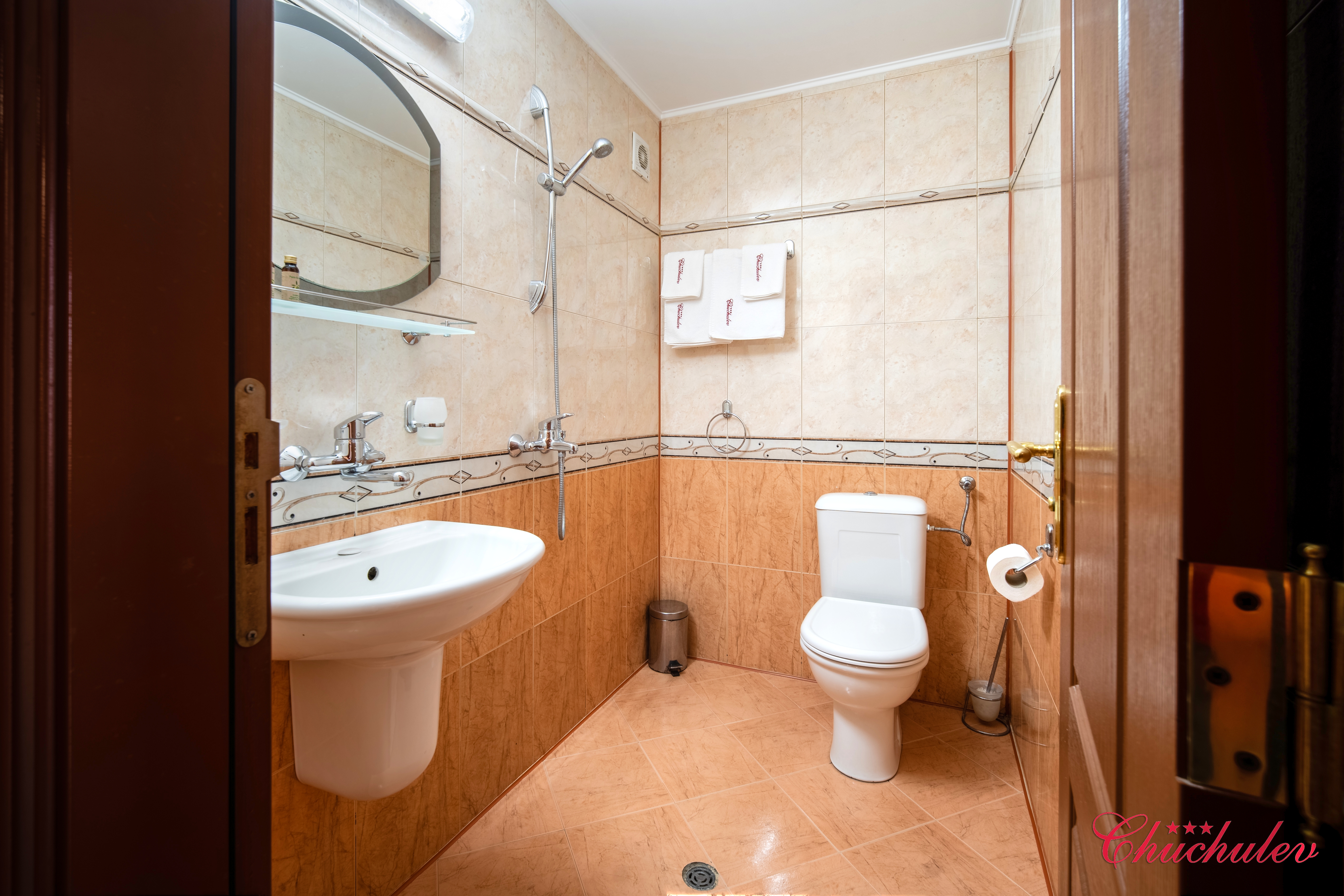 Hotel Chuchulev 49/50
